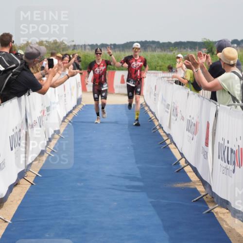 22.06.2025 - Viking Triathlon MichiJ http://msf.ph/oto/8119540 22.06.2025 15:09:39 Ziel 428, 506 meine-sportfotos.de