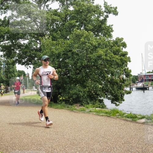 22.06.2025 - Viking Triathlon KatJ http://msf.ph/oto/8119608 22.06.2025 15:13:34 Laufen 481 meine-sportfotos.de