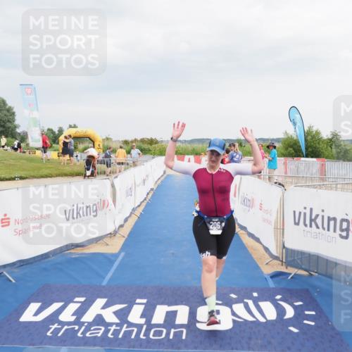 22.06.2025 - Viking Triathlon MichiJ http://msf.ph/oto/8119616 22.06.2025 17:00:50 Ziel 206 meine-sportfotos.de