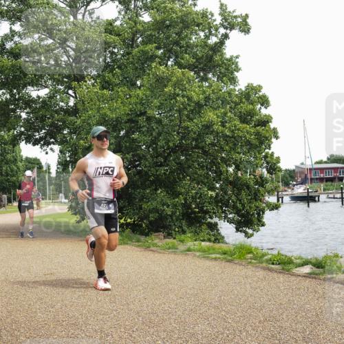 22.06.2025 - Viking Triathlon KatJ http://msf.ph/oto/8119618 22.06.2025 15:13:34 Laufen 481 meine-sportfotos.de
