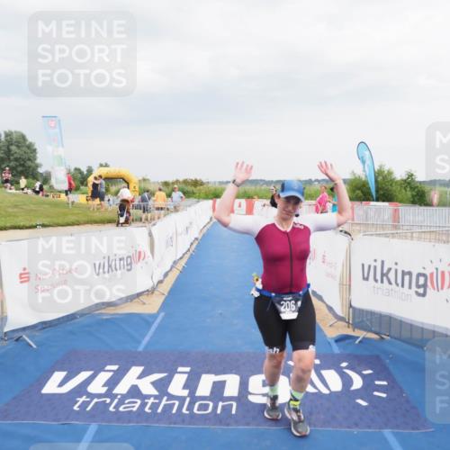 22.06.2025 - Viking Triathlon MichiJ http://msf.ph/oto/8119631 22.06.2025 17:00:51 Ziel 206 meine-sportfotos.de