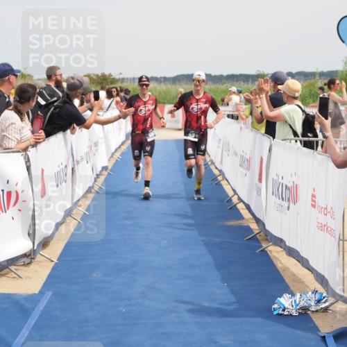 22.06.2025 - Viking Triathlon MichiJ http://msf.ph/oto/8119644 22.06.2025 15:09:41 Ziel 428, 506 meine-sportfotos.de