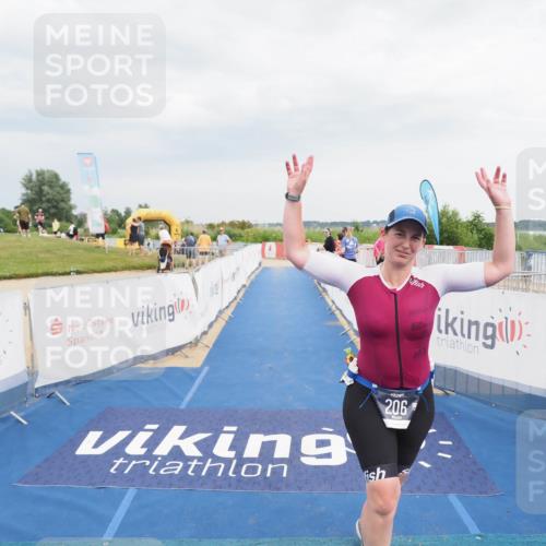 22.06.2025 - Viking Triathlon MichiJ http://msf.ph/oto/8119654 22.06.2025 17:00:51 Ziel 206 meine-sportfotos.de