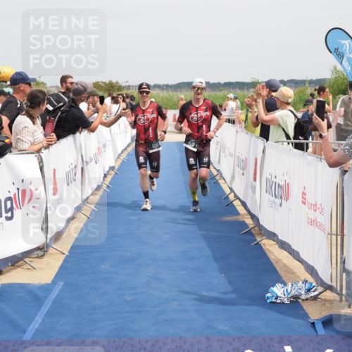 22.06.2025 - Viking Triathlon MichiJ http://msf.ph/oto/8119668 22.06.2025 15:09:41 Ziel 428, 506 meine-sportfotos.de
