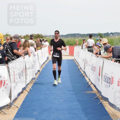 22.06.2025 - Viking Triathlon MichiJ http://msf.ph/oto/8119671 22.06.2025 14:58:53 Ziel 311 meine-sportfotos.de
