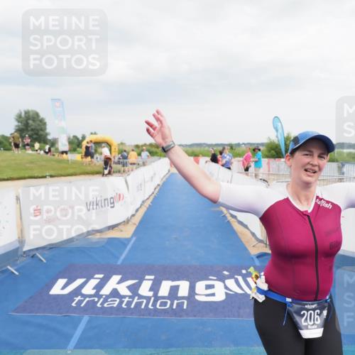 22.06.2025 - Viking Triathlon MichiJ http://msf.ph/oto/8119673 22.06.2025 17:00:51 Ziel 206 meine-sportfotos.de