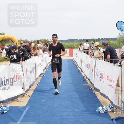 22.06.2025 - Viking Triathlon MichiJ http://msf.ph/oto/8119732 22.06.2025 14:58:54 Ziel 311 meine-sportfotos.de
