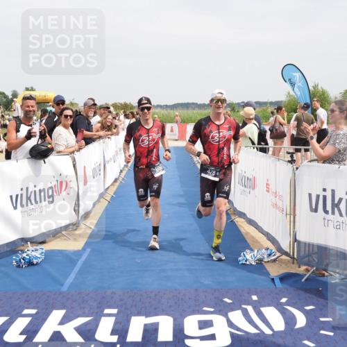 22.06.2025 - Viking Triathlon MichiJ http://msf.ph/oto/8119735 22.06.2025 15:09:42 Ziel 428, 506 meine-sportfotos.de
