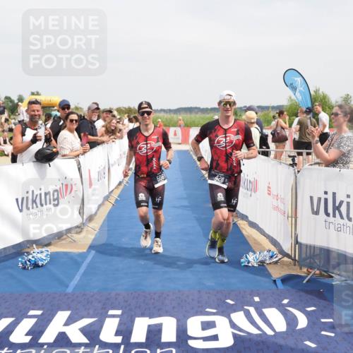 22.06.2025 - Viking Triathlon MichiJ http://msf.ph/oto/8119744 22.06.2025 15:09:42 Ziel 428, 506 meine-sportfotos.de