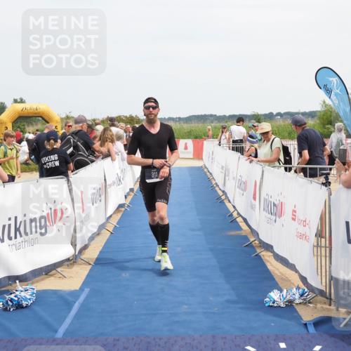 22.06.2025 - Viking Triathlon MichiJ http://msf.ph/oto/8119754 22.06.2025 14:58:54 Ziel 311 meine-sportfotos.de