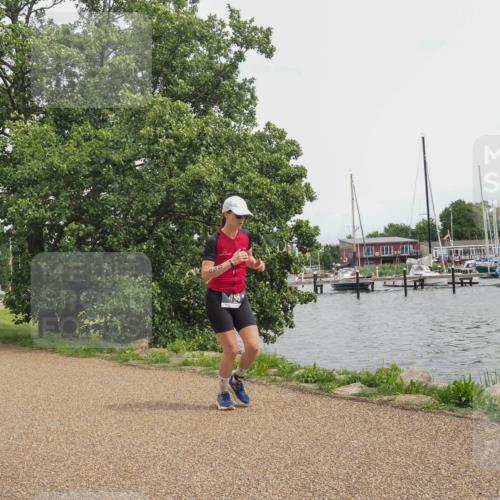 22.06.2025 - Viking Triathlon KatJ http://msf.ph/oto/8119755 22.06.2025 15:13:37 Laufen 481, 499 meine-sportfotos.de