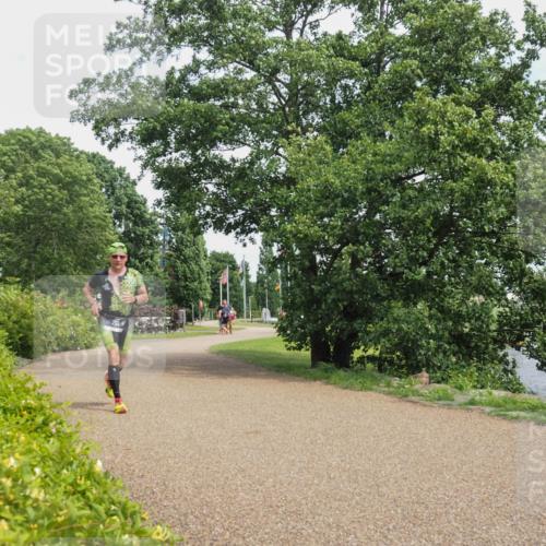 22.06.2025 - Viking Triathlon KatJ http://msf.ph/oto/8119768 22.06.2025 15:13:42 Laufen 261 meine-sportfotos.de