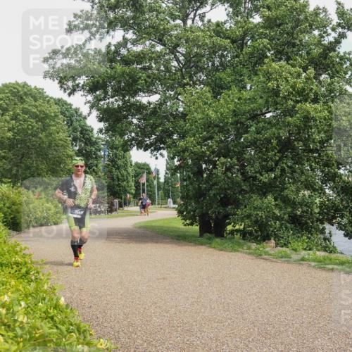 22.06.2025 - Viking Triathlon KatJ http://msf.ph/oto/8119777 22.06.2025 15:13:42 Laufen 261 meine-sportfotos.de