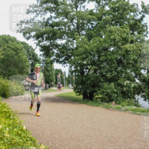 22.06.2025 - Viking Triathlon KatJ http://msf.ph/oto/8119798 22.06.2025 15:13:43 Laufen 261 meine-sportfotos.de