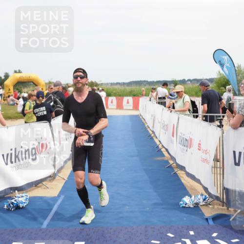 22.06.2025 - Viking Triathlon MichiJ http://msf.ph/oto/8119809 22.06.2025 14:58:55 Ziel 311 meine-sportfotos.de