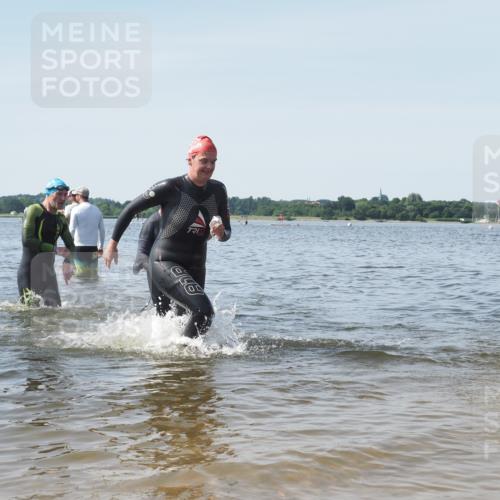 22.06.2025 - Viking Triathlon KatJ http://msf.ph/oto/8119813 22.06.2025 10:47:45 Schwimmen 71, 84, 183, 190, 223, 261, 285, 452, 606 meine-sportfotos.de