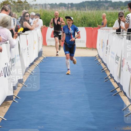 22.06.2025 - Viking Triathlon MichiJ http://msf.ph/oto/8119841 22.06.2025 14:59:04 Ziel 137, 325 meine-sportfotos.de