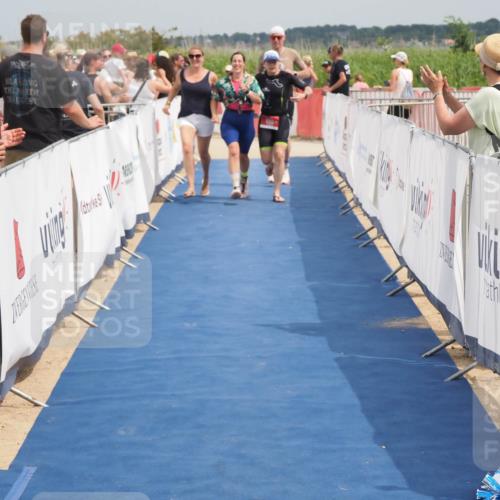 22.06.2025 - Viking Triathlon MichiJ http://msf.ph/oto/8119861 22.06.2025 15:10:34 Ziel 518, 660 meine-sportfotos.de