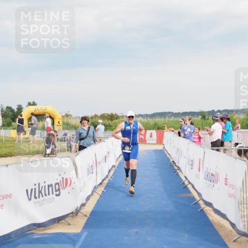 22.06.2025 - Viking Triathlon MichiJ http://msf.ph/oto/8119866 22.06.2025 17:01:52 Ziel 490 meine-sportfotos.de