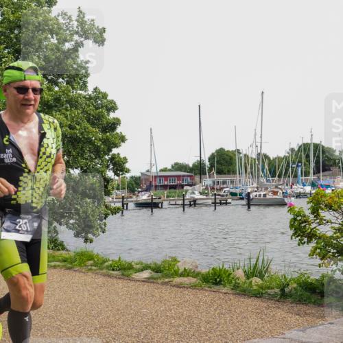 22.06.2025 - Viking Triathlon KatJ http://msf.ph/oto/8119913 22.06.2025 15:13:44 Laufen 261 meine-sportfotos.de