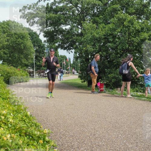 22.06.2025 - Viking Triathlon KatJ http://msf.ph/oto/8119925 22.06.2025 15:14:35 Laufen 219 meine-sportfotos.de