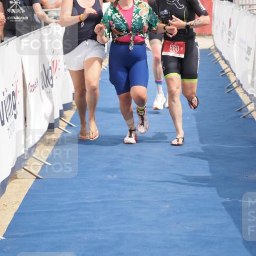 22.06.2025 - Viking Triathlon MichiJ http://msf.ph/oto/8119964 22.06.2025 15:10:35 Ziel 518, 660 meine-sportfotos.de