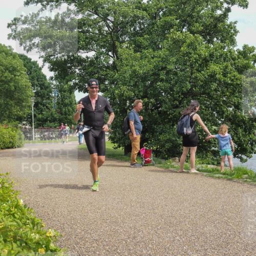 22.06.2025 - Viking Triathlon KatJ http://msf.ph/oto/8119992 22.06.2025 15:14:36 Laufen 219 meine-sportfotos.de