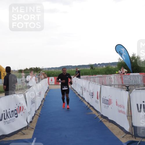 22.06.2025 - Viking Triathlon MichiJ http://msf.ph/oto/8120020 22.06.2025 16:30:21 Ziel 83 meine-sportfotos.de