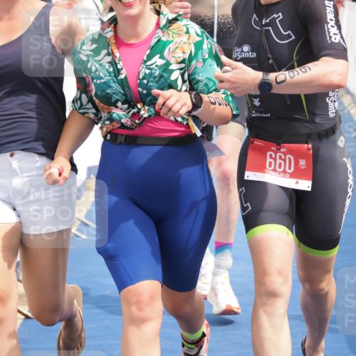 22.06.2025 - Viking Triathlon MichiJ http://msf.ph/oto/8120046 22.06.2025 15:10:36 Ziel 518, 660 meine-sportfotos.de