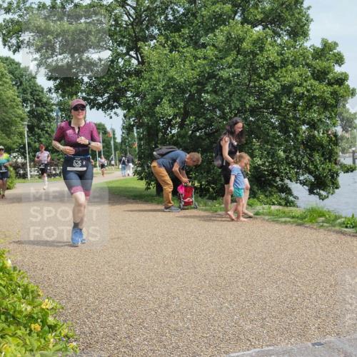 22.06.2025 - Viking Triathlon KatJ http://msf.ph/oto/8120055 22.06.2025 15:14:45 Laufen 525 meine-sportfotos.de