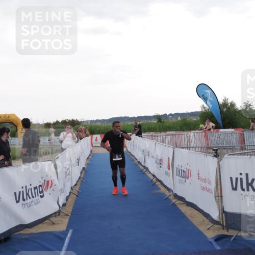 22.06.2025 - Viking Triathlon MichiJ http://msf.ph/oto/8120058 22.06.2025 16:30:22 Ziel 83 meine-sportfotos.de