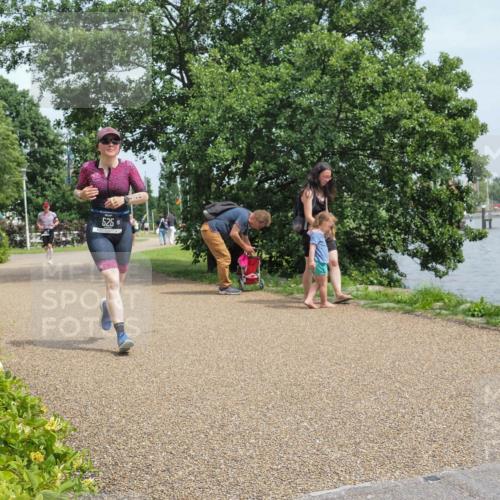 22.06.2025 - Viking Triathlon KatJ http://msf.ph/oto/8120065 22.06.2025 15:14:45 Laufen 525 meine-sportfotos.de