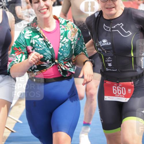 22.06.2025 - Viking Triathlon MichiJ http://msf.ph/oto/8120066 22.06.2025 15:10:37 Ziel 518, 660 meine-sportfotos.de