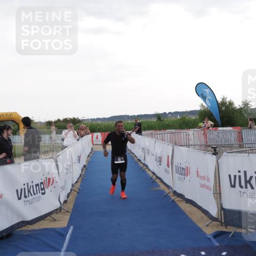 22.06.2025 - Viking Triathlon MichiJ http://msf.ph/oto/8120076 22.06.2025 16:30:22 Ziel 83 meine-sportfotos.de