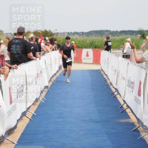 22.06.2025 - Viking Triathlon MichiJ http://msf.ph/oto/8120081 22.06.2025 15:11:14 Ziel 146, 271 meine-sportfotos.de