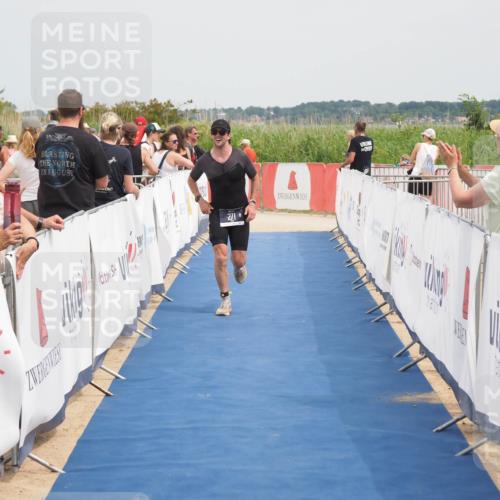 22.06.2025 - Viking Triathlon MichiJ http://msf.ph/oto/8120148 22.06.2025 15:11:15 Ziel 146, 271, 365 meine-sportfotos.de