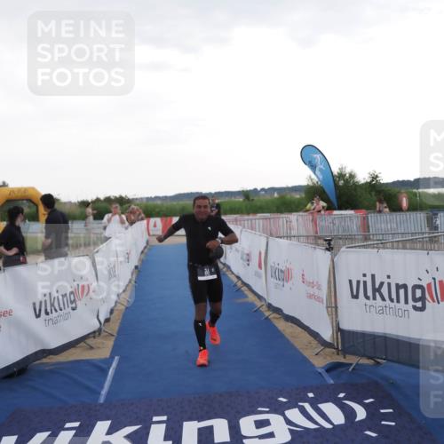 22.06.2025 - Viking Triathlon MichiJ http://msf.ph/oto/8120152 22.06.2025 16:30:23 Ziel 83 meine-sportfotos.de