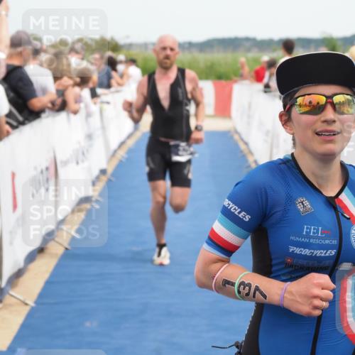 22.06.2025 - Viking Triathlon MichiJ http://msf.ph/oto/8120155 22.06.2025 14:59:08 Ziel 137, 325 meine-sportfotos.de