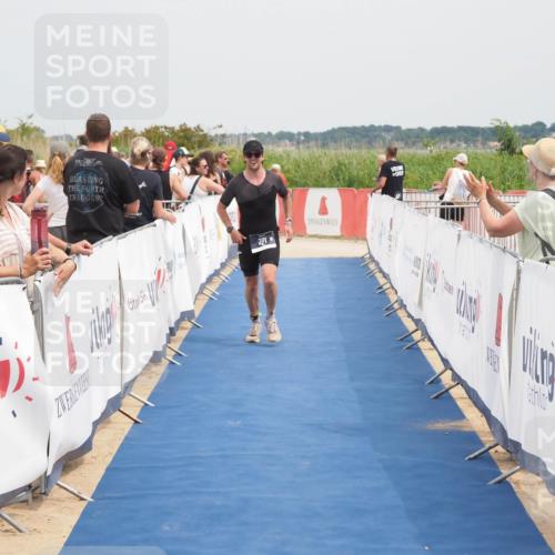 22.06.2025 - Viking Triathlon MichiJ http://msf.ph/oto/8120156 22.06.2025 15:11:15 Ziel 146, 271, 365 meine-sportfotos.de