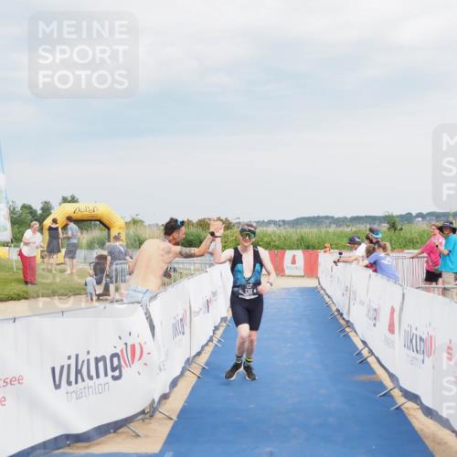 22.06.2025 - Viking Triathlon MichiJ http://msf.ph/oto/8120165 22.06.2025 17:02:52 Ziel 136 meine-sportfotos.de