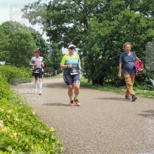 22.06.2025 - Viking Triathlon KatJ http://msf.ph/oto/8120170 22.06.2025 15:14:51 Laufen 462, 468 meine-sportfotos.de
