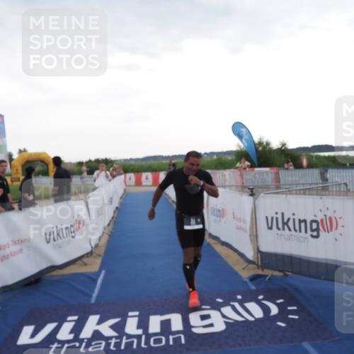 22.06.2025 - Viking Triathlon MichiJ http://msf.ph/oto/8120207 22.06.2025 16:30:24 Ziel 83 meine-sportfotos.de