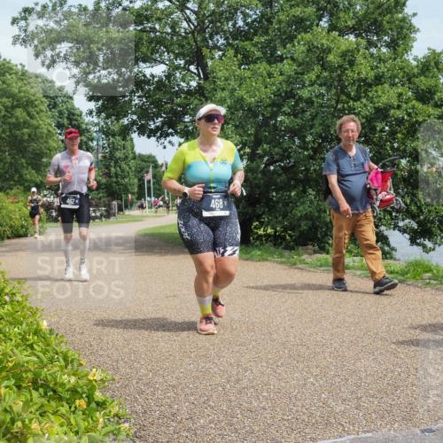 22.06.2025 - Viking Triathlon KatJ http://msf.ph/oto/8120212 22.06.2025 15:14:51 Laufen 462, 468 meine-sportfotos.de