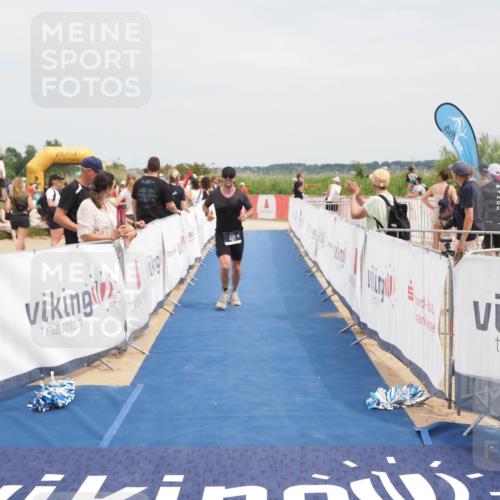 22.06.2025 - Viking Triathlon MichiJ http://msf.ph/oto/8120221 22.06.2025 15:11:16 Ziel 271, 365 meine-sportfotos.de