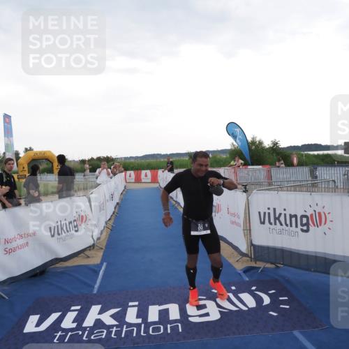 22.06.2025 - Viking Triathlon MichiJ http://msf.ph/oto/8120228 22.06.2025 16:30:24 Ziel 83 meine-sportfotos.de