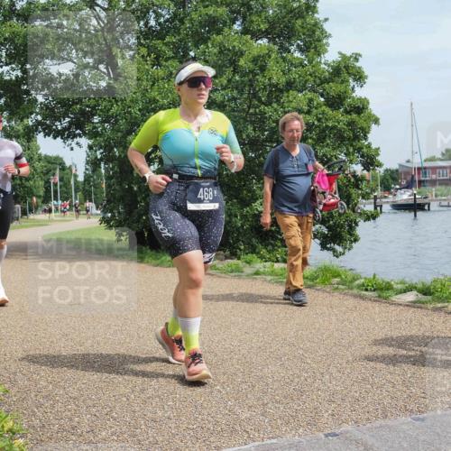 22.06.2025 - Viking Triathlon KatJ http://msf.ph/oto/8120259 22.06.2025 15:14:52 Laufen 462, 468 meine-sportfotos.de