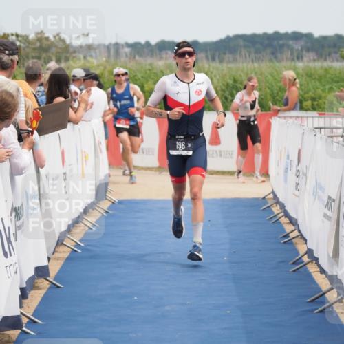 22.06.2025 - Viking Triathlon MichiJ http://msf.ph/oto/8120289 22.06.2025 14:59:14 Ziel 196, 611 meine-sportfotos.de