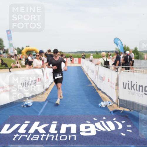 22.06.2025 - Viking Triathlon MichiJ http://msf.ph/oto/8120300 22.06.2025 15:11:17 Ziel 271, 365 meine-sportfotos.de