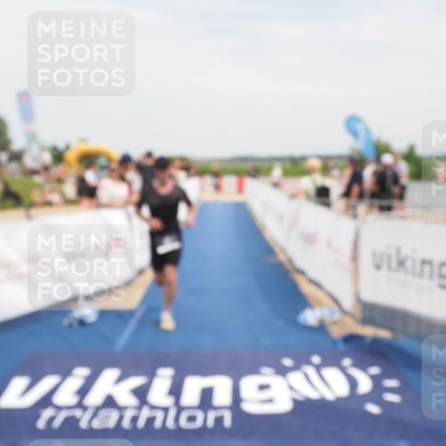 22.06.2025 - Viking Triathlon MichiJ http://msf.ph/oto/8120306 22.06.2025 15:11:17 Ziel 271, 365 meine-sportfotos.de