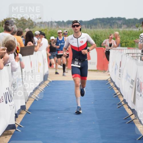 22.06.2025 - Viking Triathlon MichiJ http://msf.ph/oto/8120321 22.06.2025 14:59:14 Ziel 196, 611 meine-sportfotos.de